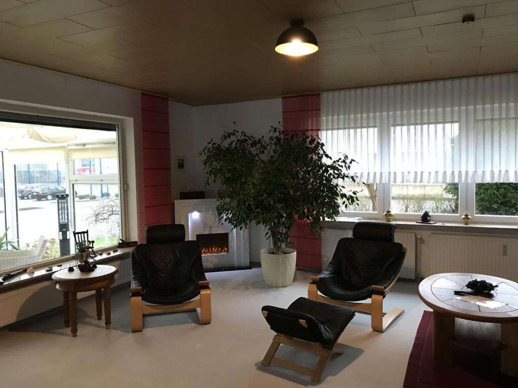Maxbed Hotel Flensburg Bagian luar foto